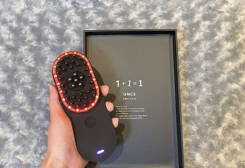 ONCE  EMSケア　サロン販売されている美顔器 ONCE EMSケア サロン販売されている美顔器